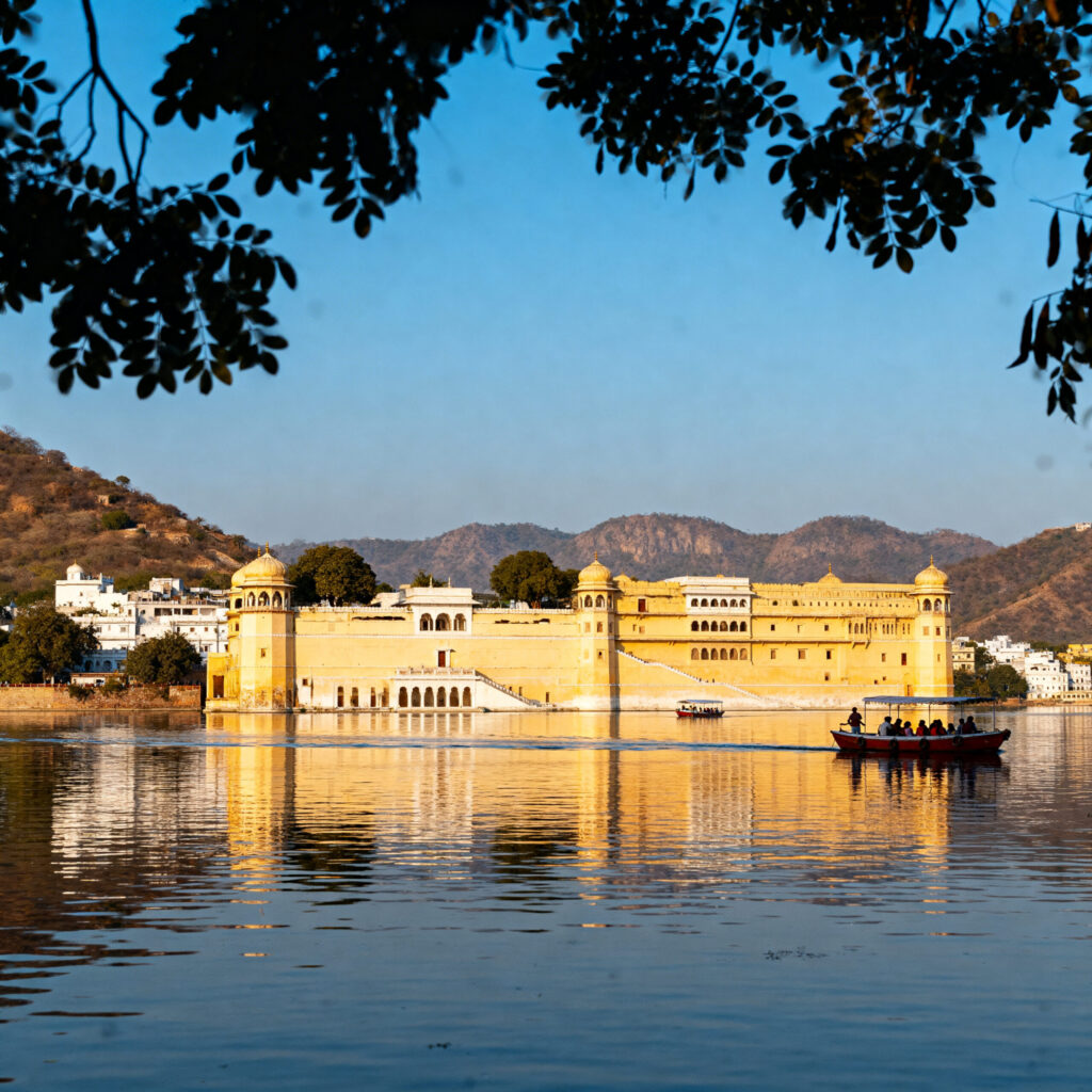 pichola lake view