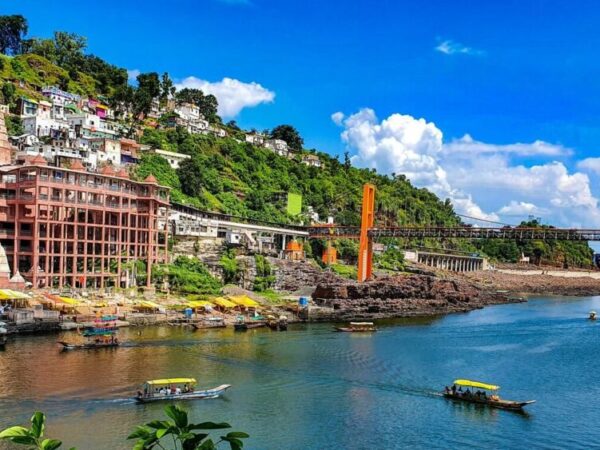 Sacred Mahakaleshwar & Omkareshwar Jyotirlinga Pilgrimage Tour